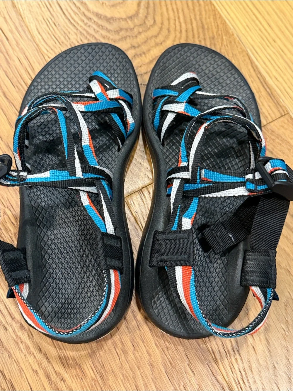 Chaco Classic Strappy Hiking Sandals Multicolor Women's Size 5